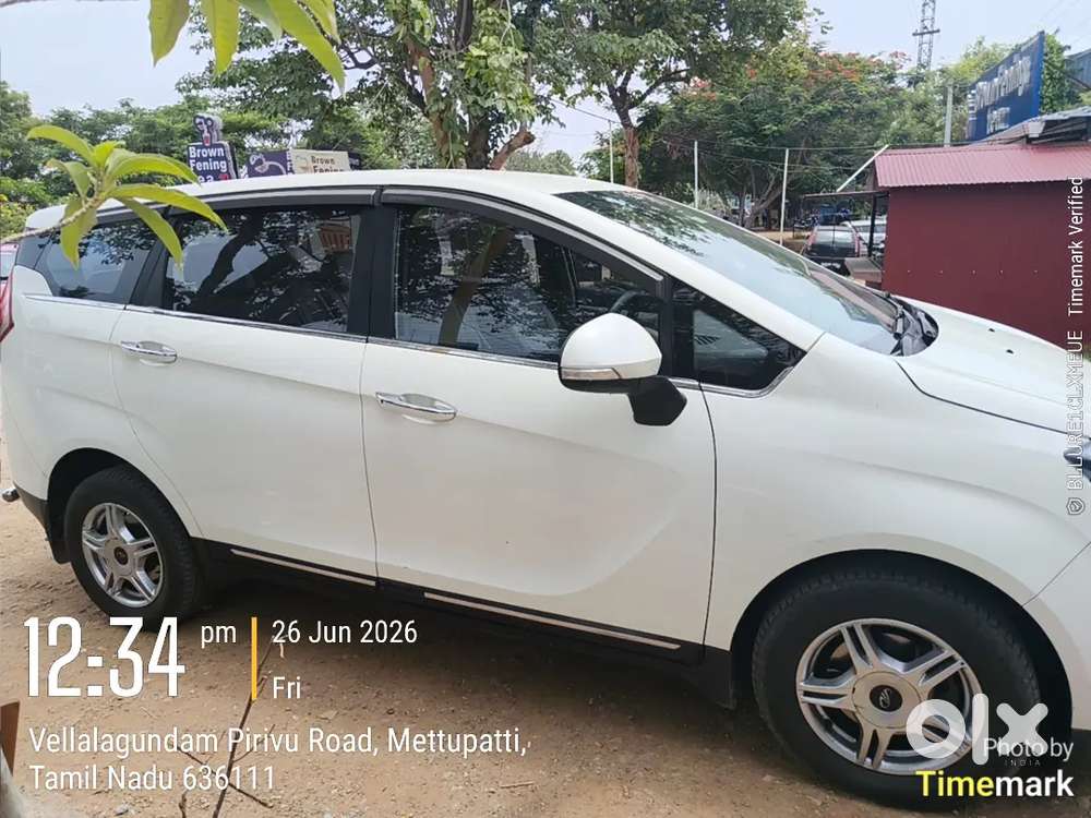 Mahindra Marazzo 1.5 2019