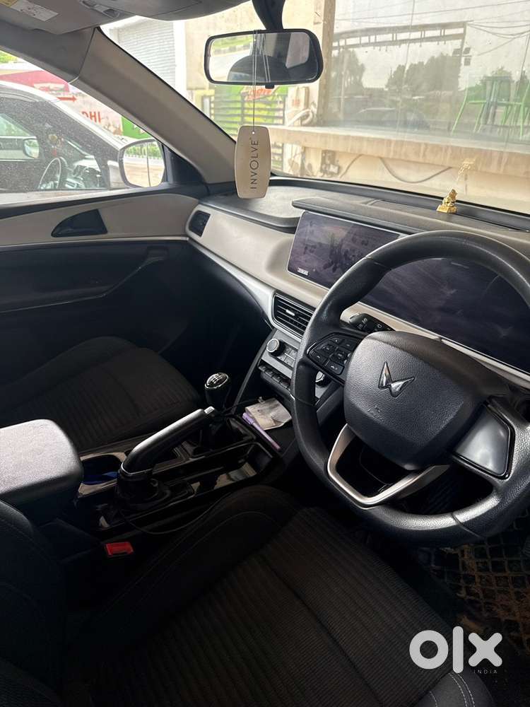 Mahindra Xuv700 Diesel 2022