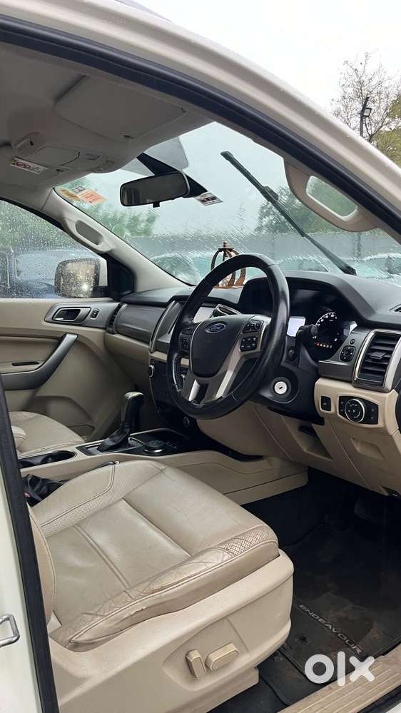 Ford Endeavour 3.2 Titanium 4x4 At, 2016, Diesel