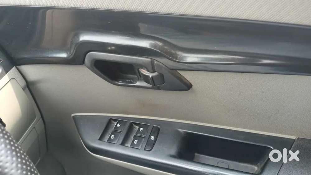 Mahindra Kuv 100 2016 Petrol 55000 Km Driven