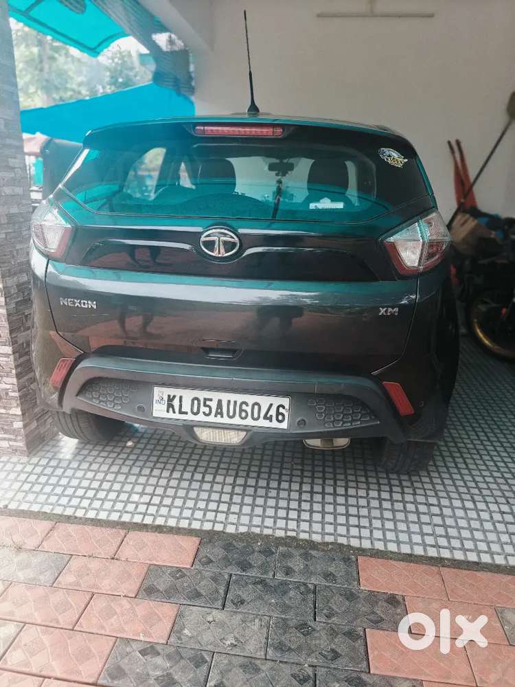 Tata Nexon 1.2 Petrol 2019