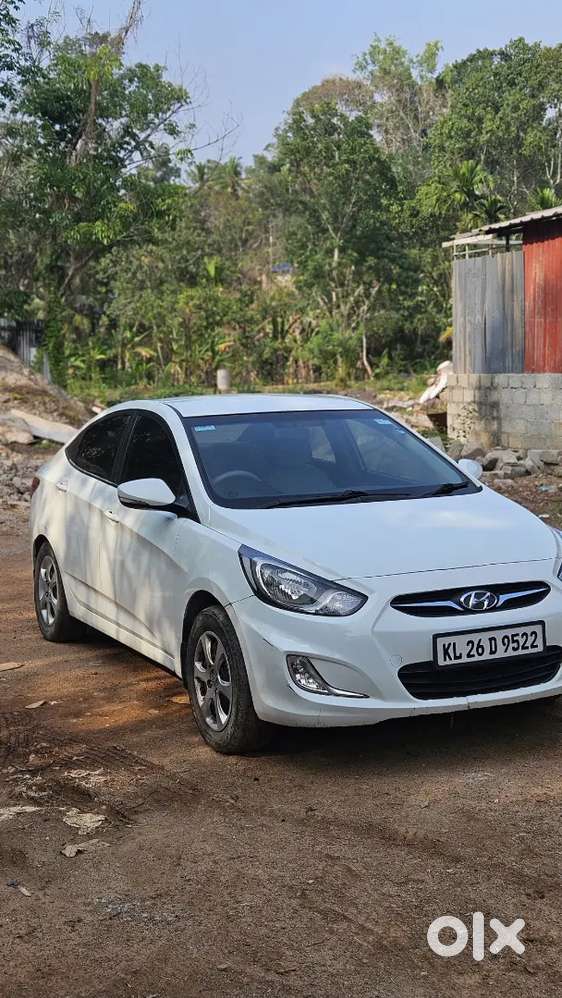 Hyundai Verna 1.4 Crdi 2013 Diesel