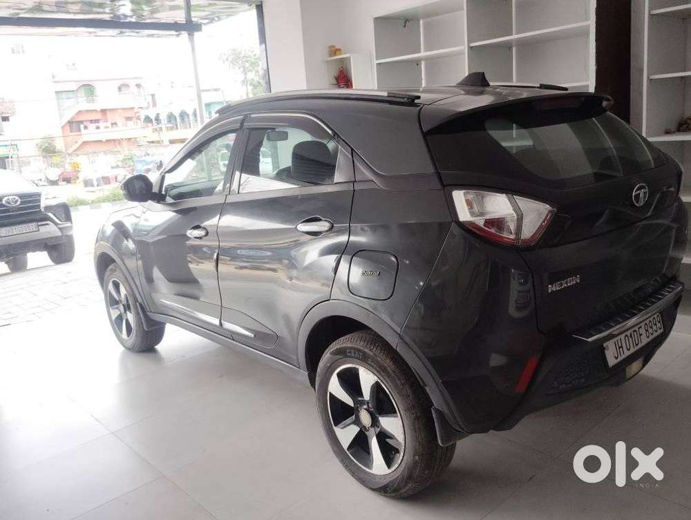 Tata Nexon 1.2 Revotron Xm (s), 2018, Petrol