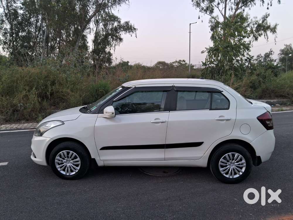 Maruti Suzuki Swift Dzire 1.2 Vxi Bsiv, 2014, Petrol