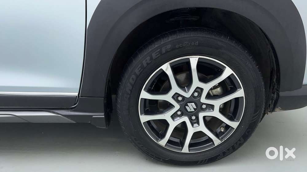 Maruti Suzuki Xl6 1.5 Alpha Plus At, 2022, Petrol