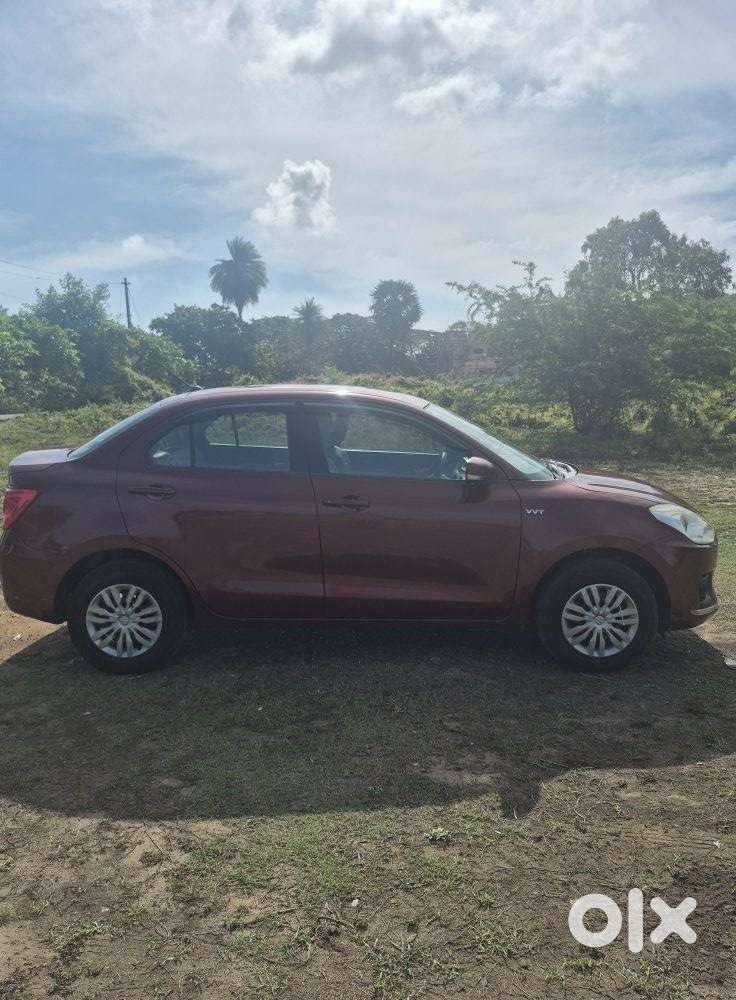 Maruti Suzuki Dzire 1.2 Vxi Amt, 2019, Petrol