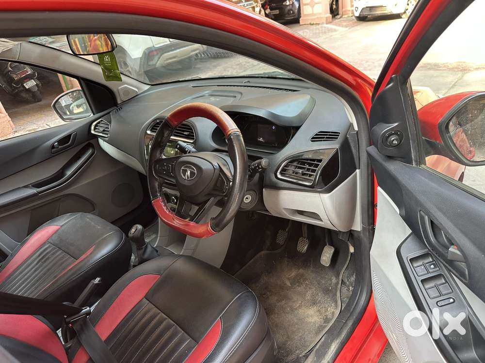 Tata Tiago 1.2 Revotron Xt (o), 2021, Petrol