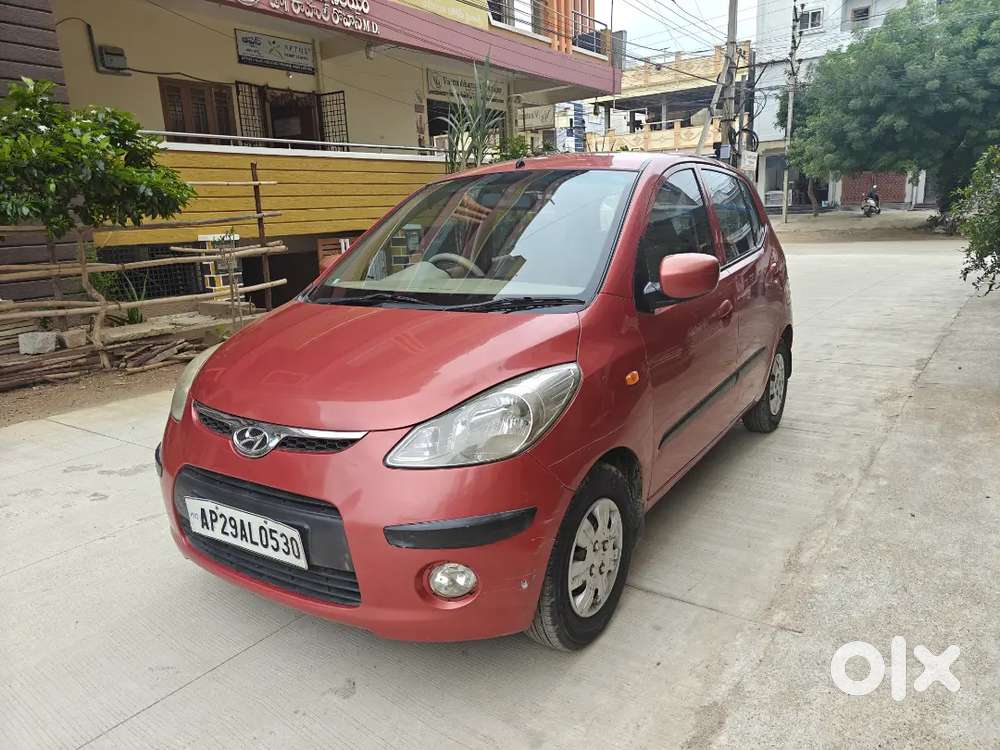 Hyundai I10 Sportz 2010 Model