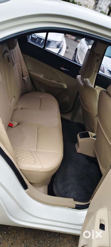 Maruti Suzuki Dzire 1.2 Zxi, 2024, Petrol