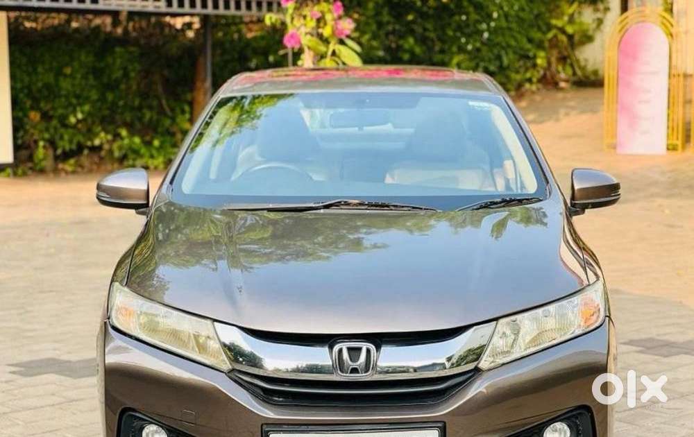 Honda City 2014 Model Sunroof