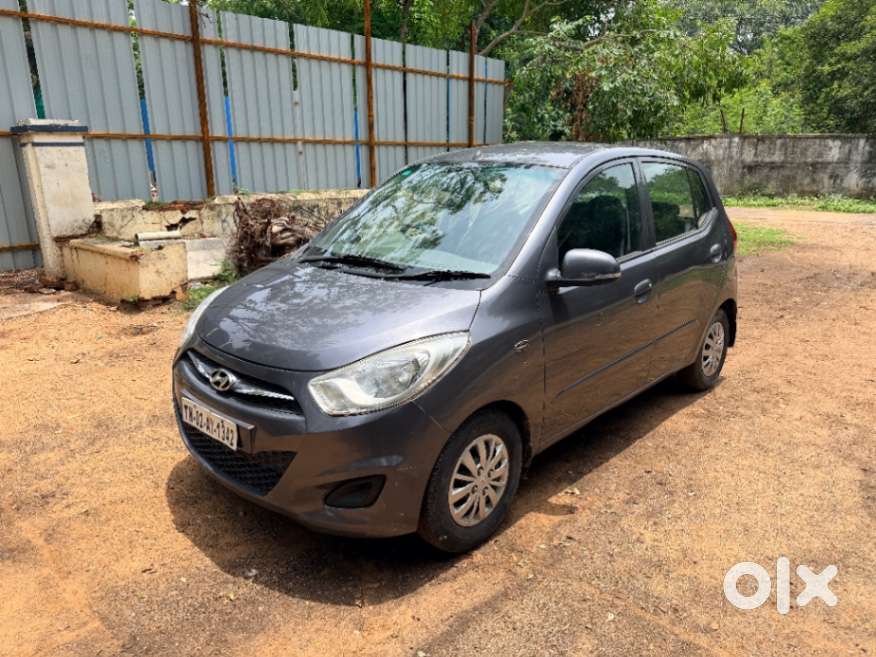 Hyundai I10 Sportz At, 2013, Petrol