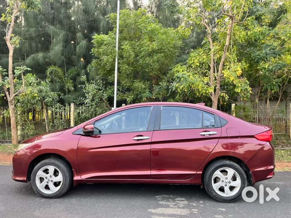 Honda City 2011-2013 1.5 V Mt Sunroof, 2014, Petrol