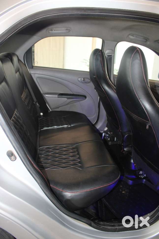 Toyota Etios 2010-2012 G, 2011, Petrol