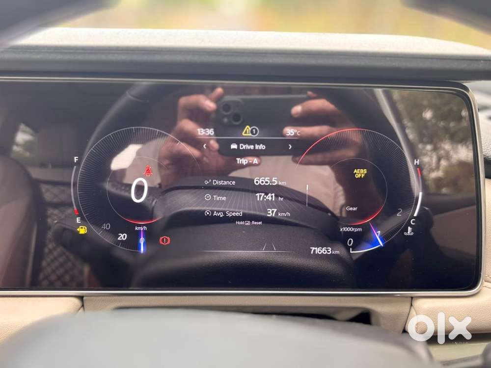 Mahindra Xuv700, 2022, Diesel