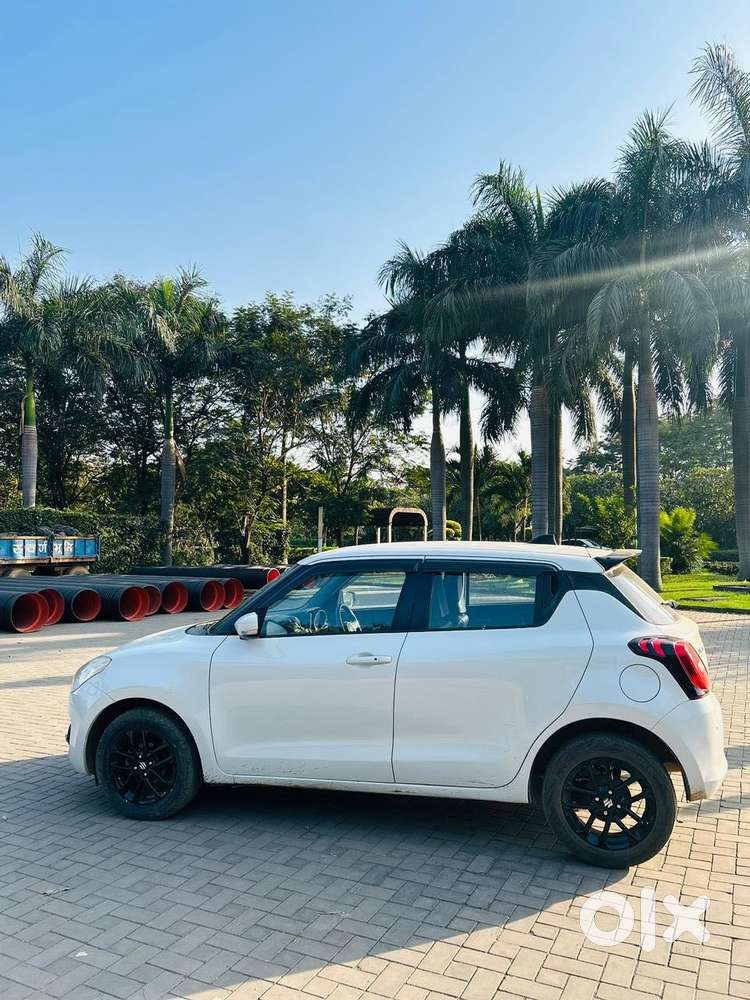Maruti Suzuki Swift 2018 Amt Zxi, 2021, Petrol
