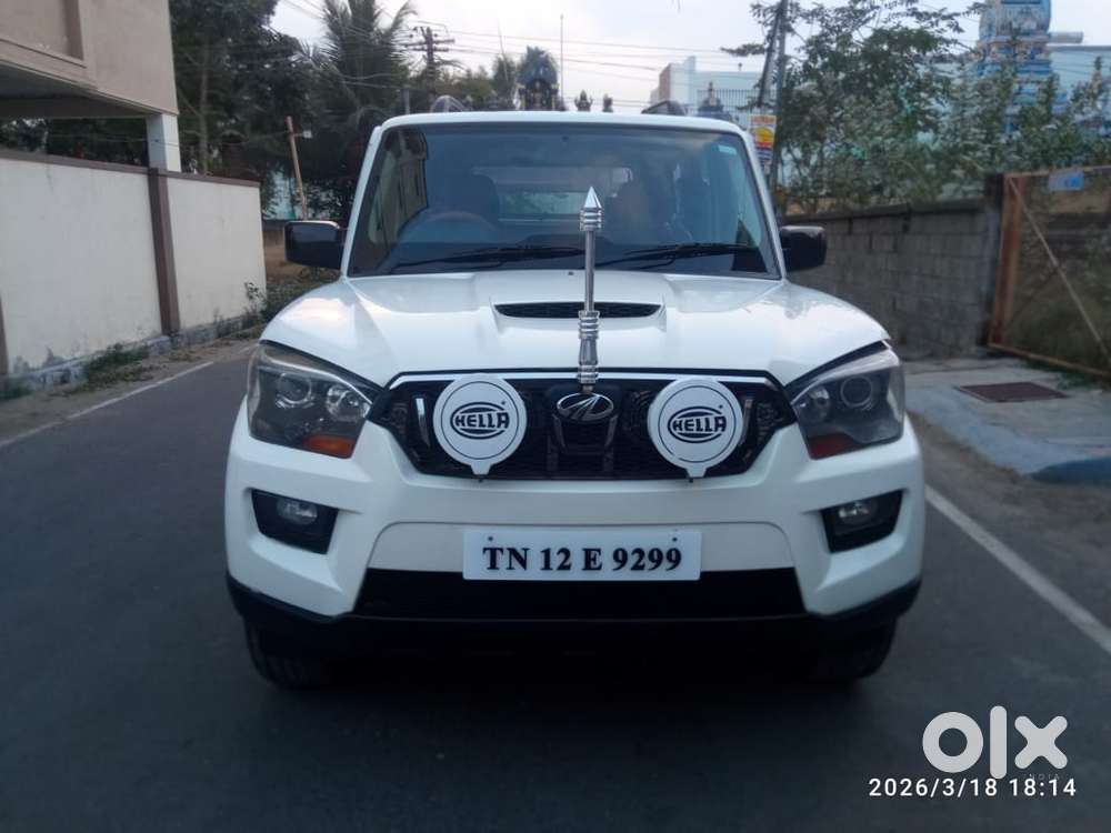 Mahindra Scorpio S8, 2014, Diesel