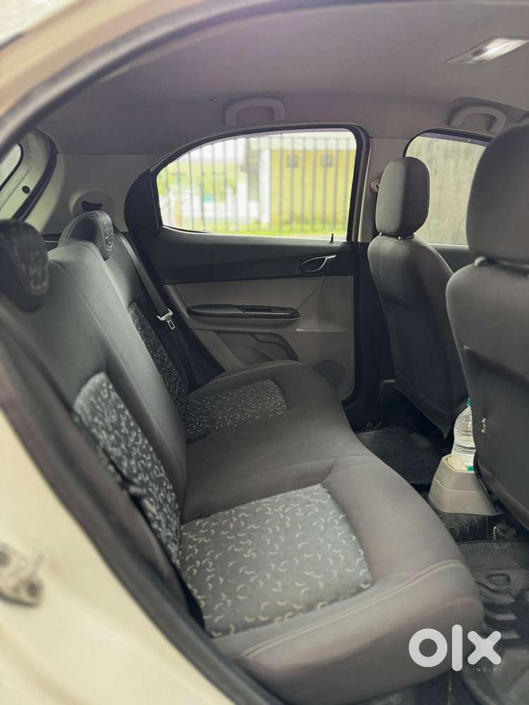 Tata Tiago 1.2 Revotron Xt, 2020, Petrol