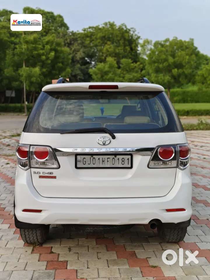 Toyota Fortuner 4x2 At, 2014, Diesel