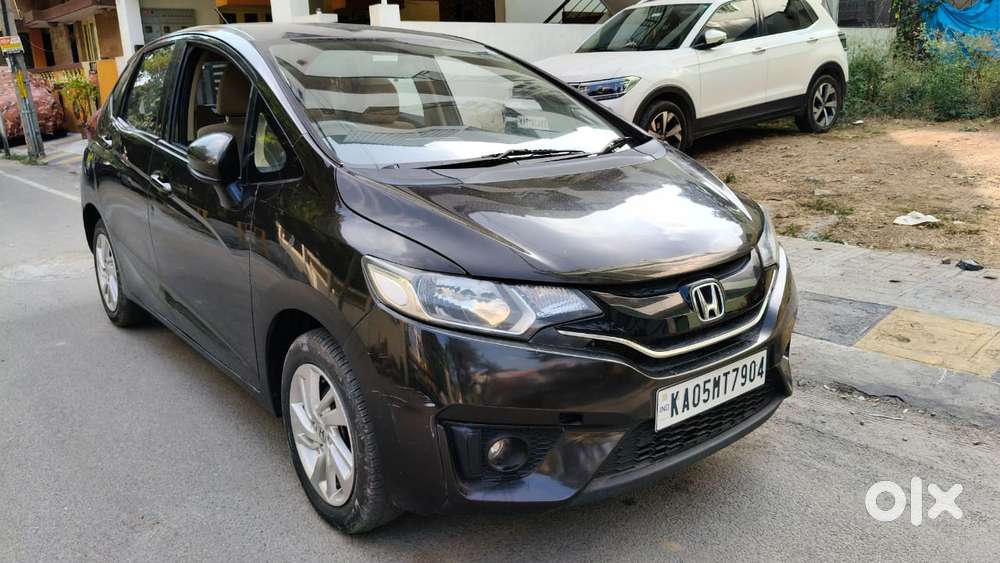 Honda Jazz V Automatic, 2016, Petrol