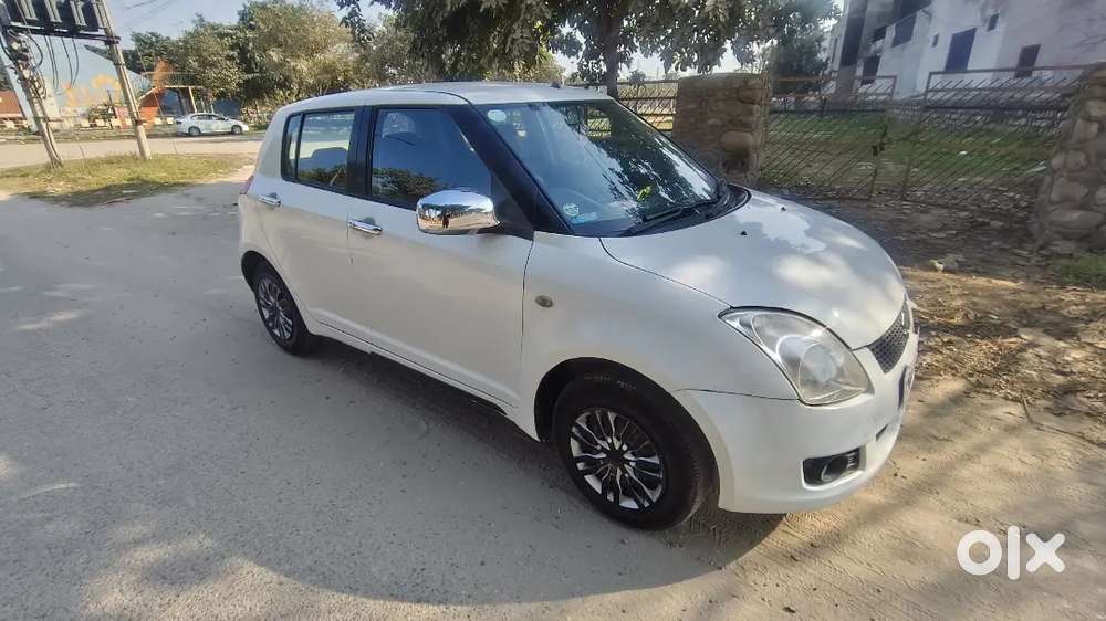 Maruti Suzuki Swift 2010