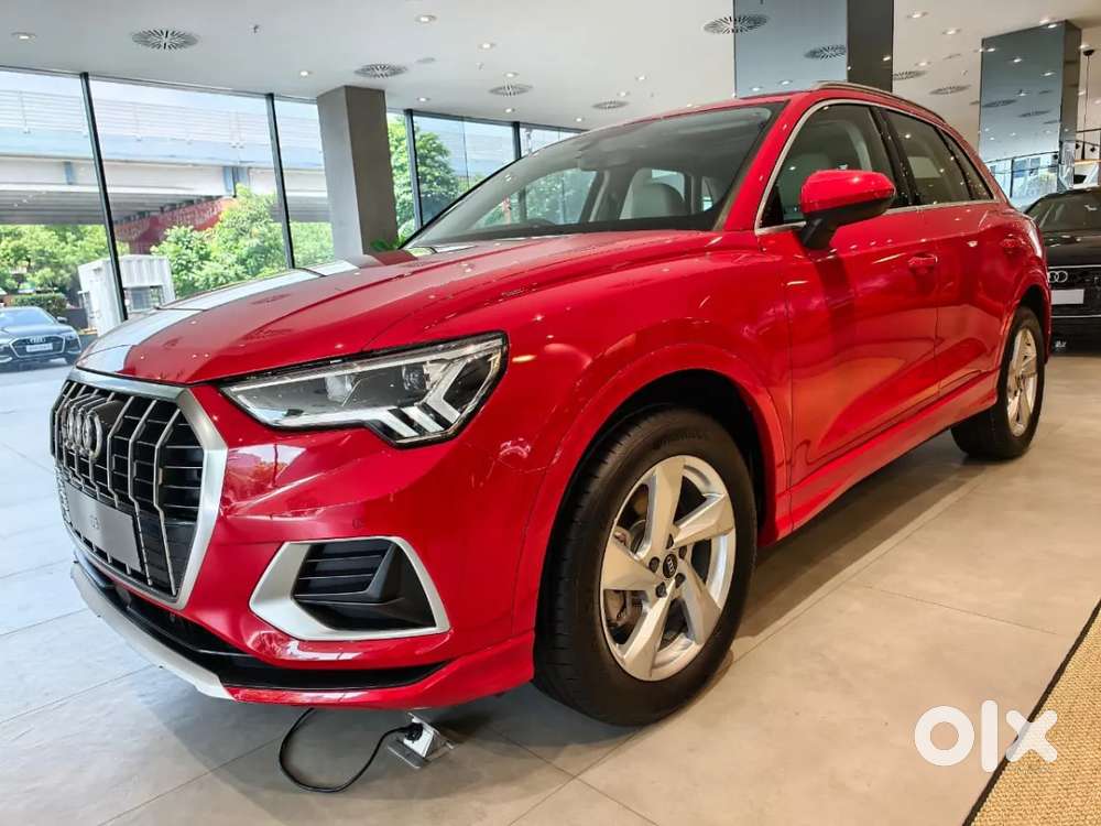 Audi Q3 40 Tfsi Premium Plus, 2026, Petrol