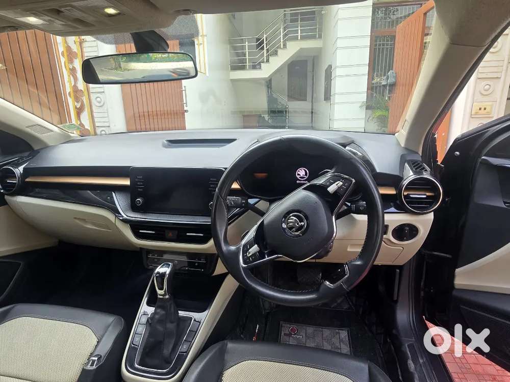 Skoda Slavia 2023 1.5 Gt
