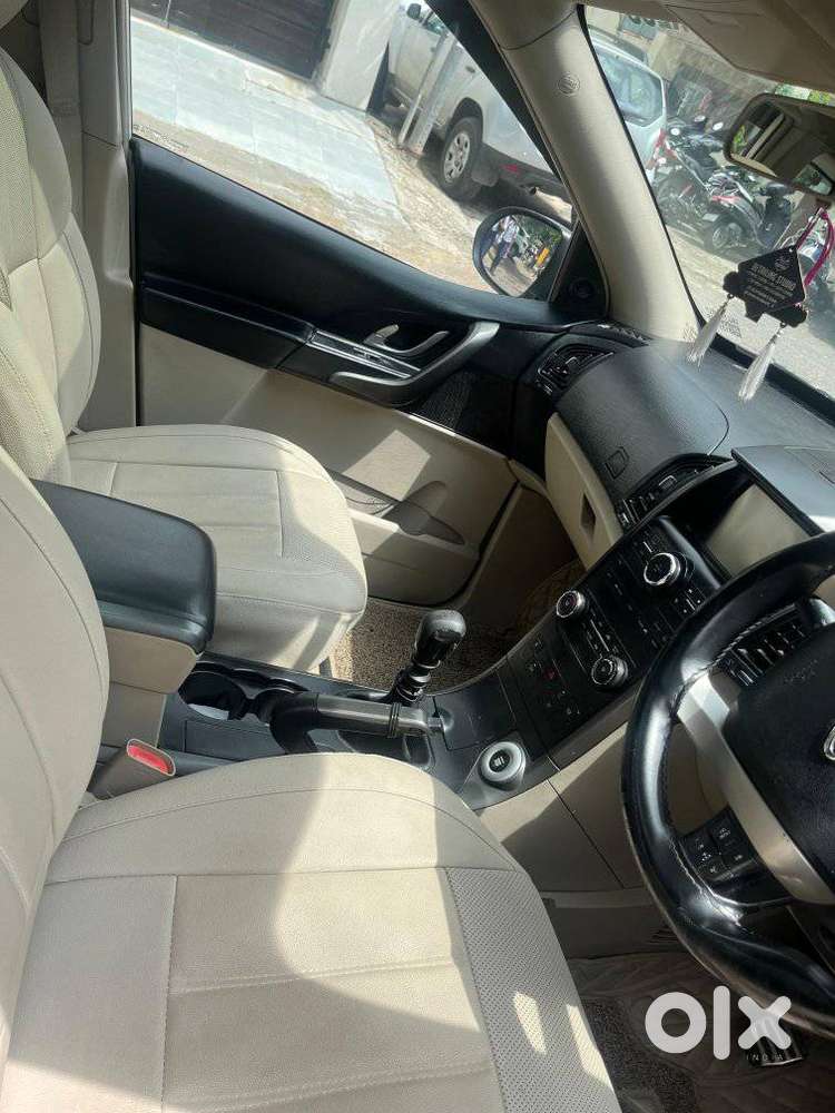 Mahindra Xuv500 2.2 W10, 2016, Diesel