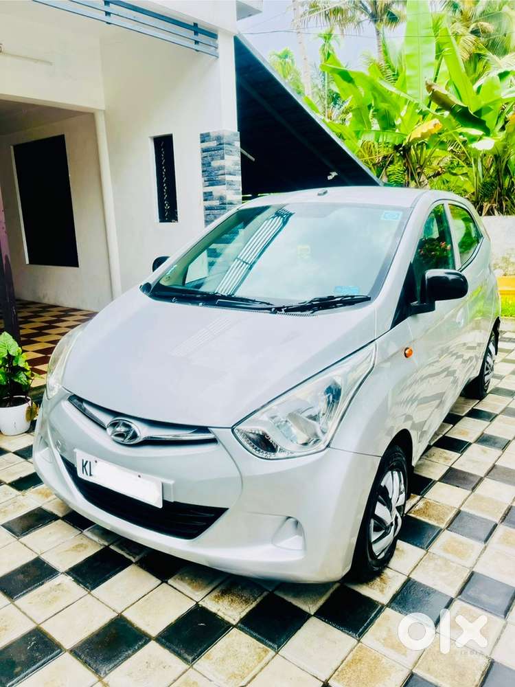 2012 Hyundai Eon, Era +