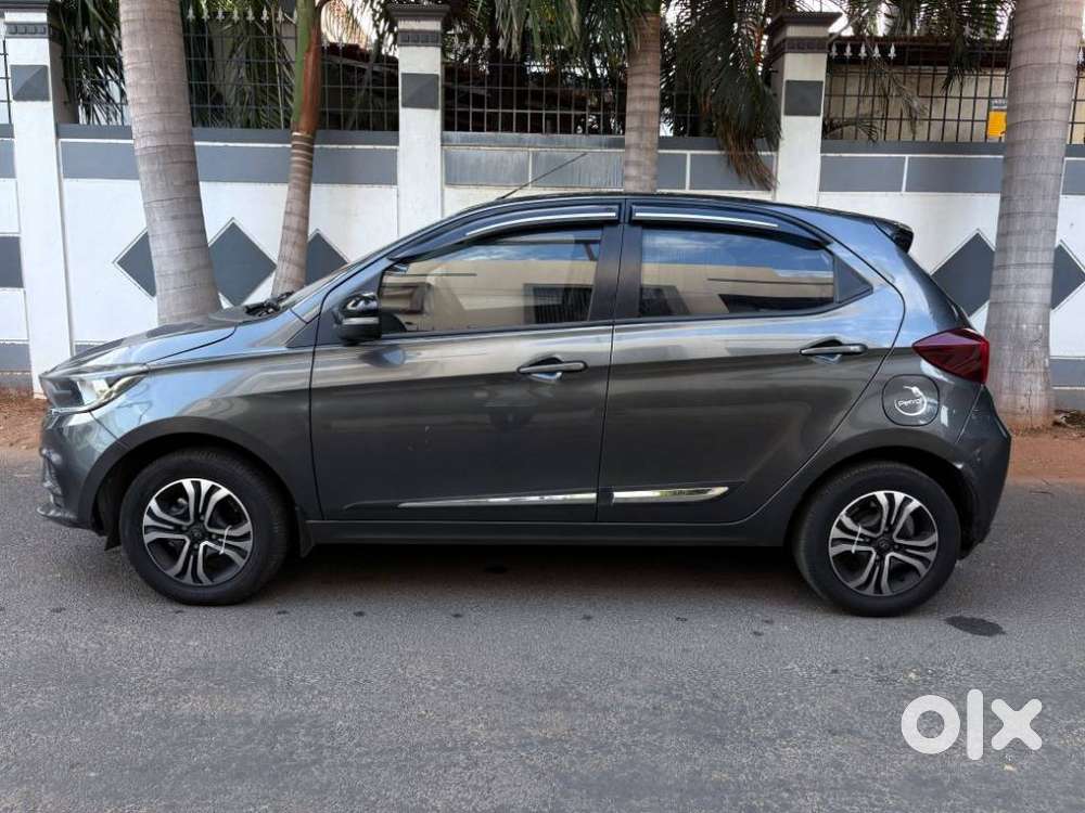 Tata Tiago 1.2 Revotron Xt (o), 2024, Petrol