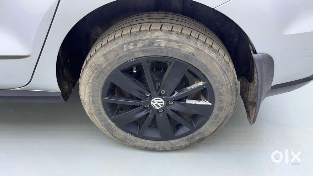 Volkswagen Ameo 1.2 Mpi Highline 16 Alloy, 2016, Petrol