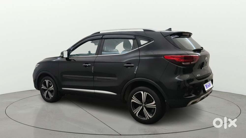 Mg Astor 1.5 Savvy Cvt S Red, 2021, Petrol