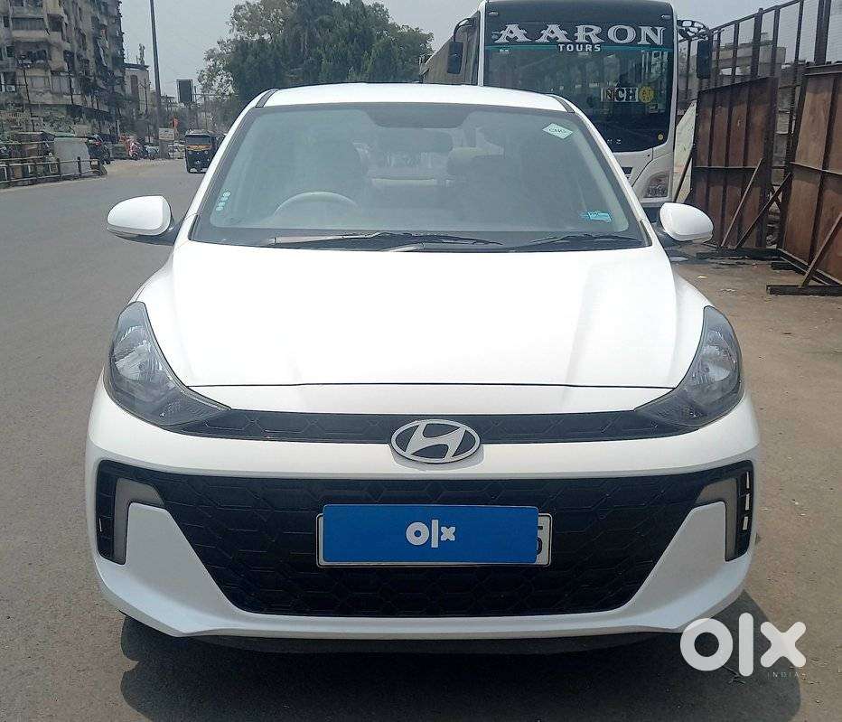 Hyundai Aura 1.2 Sx Cng, 2024, Cng & Hybrids