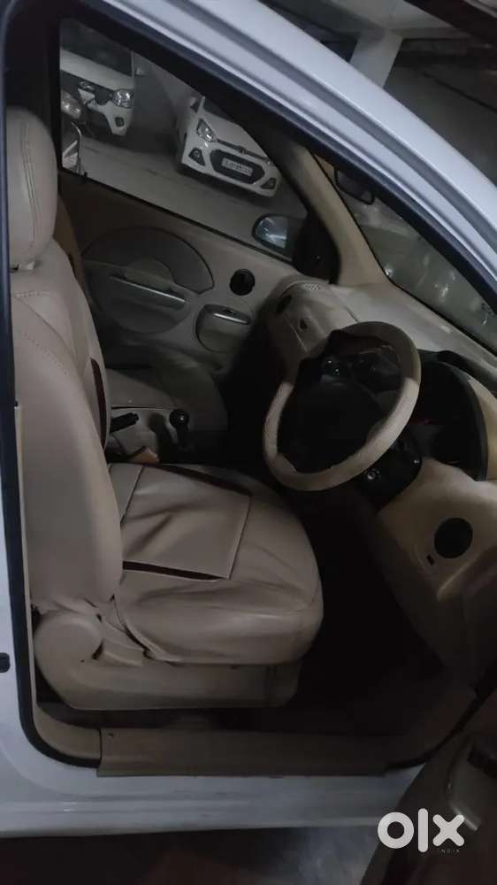Chevrolet Sail U-va 2011 Petrol
