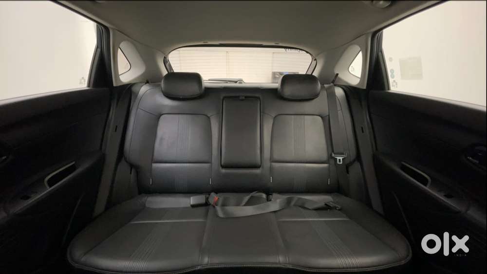 Hyundai New I20 1.0 Asta (o) Turbo Dct, 2021, Petrol