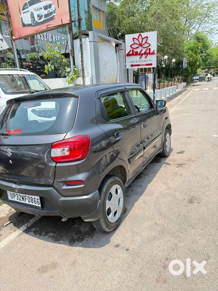 Maruti Suzuki S-presso Vxi Opt, 2022, Petrol