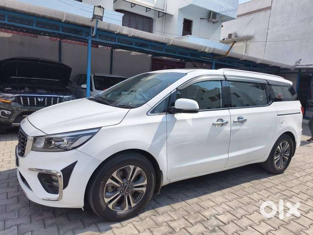 Kia Carnival Limousine Plus 7 Str, 2022, Diesel