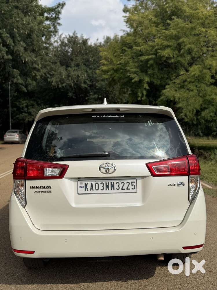 Toyota Innova Crysta [2020-ongoing] 2.4 Zx 7 Str, 2023, Diesel