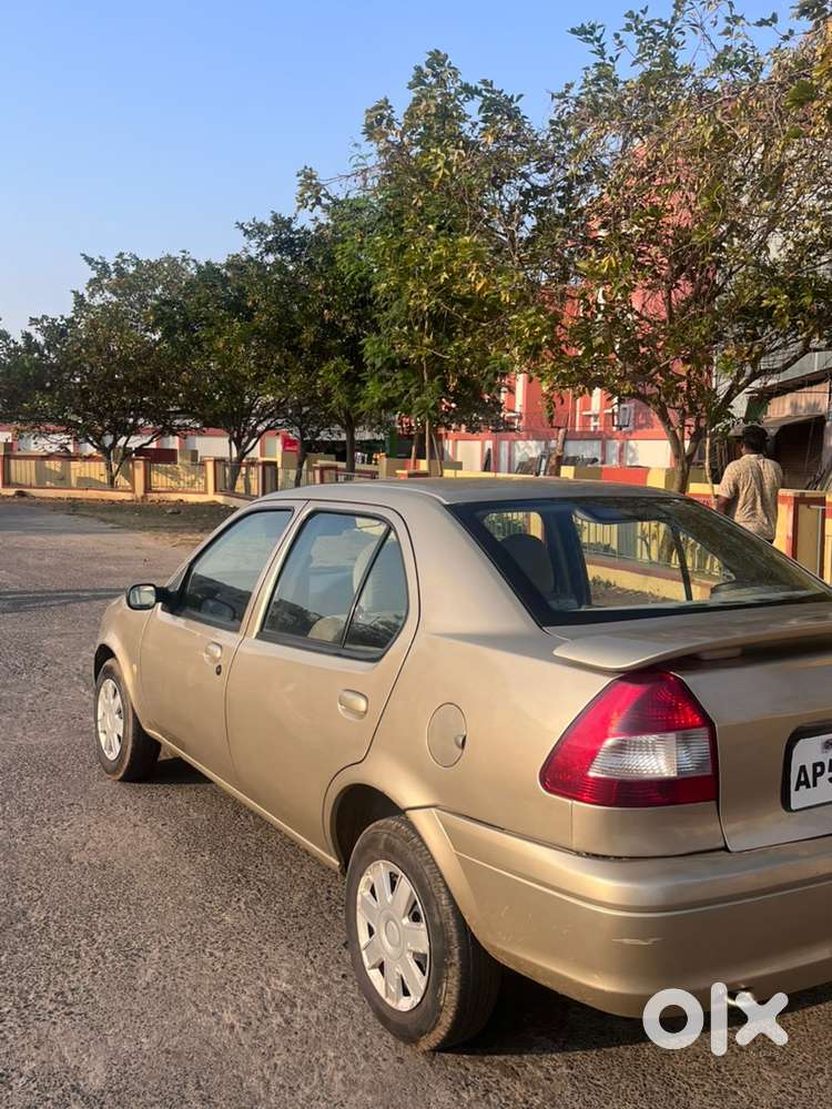Ford Ikon 2009 Diesel 67000 Km Driven