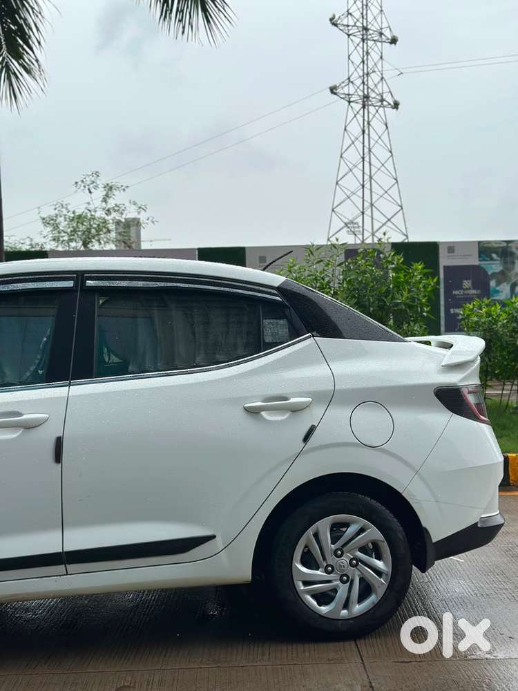 Hyundai Aura 2021 Km Driven