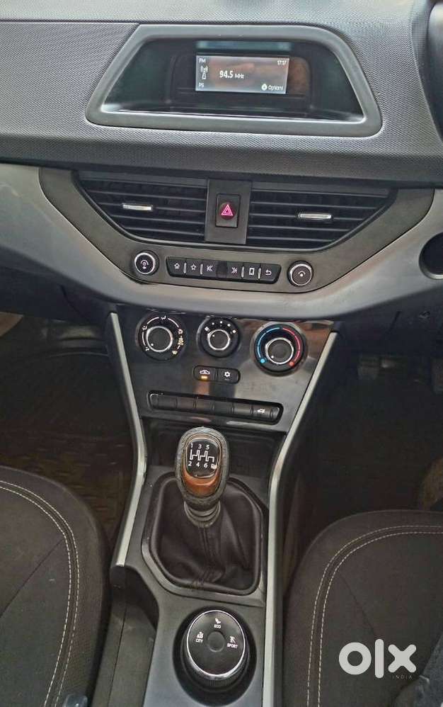 Tata Nexon 1.2 Revotron Xm (s), 2021, Petrol