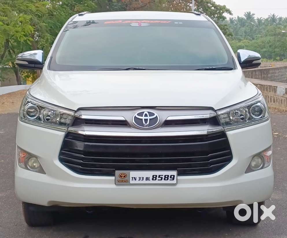 Toyota Innova Crysta 2.8z Automatic, 2016, Diesel
