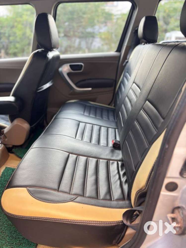 Mahindra Tuv 300 T8, 2017, Diesel