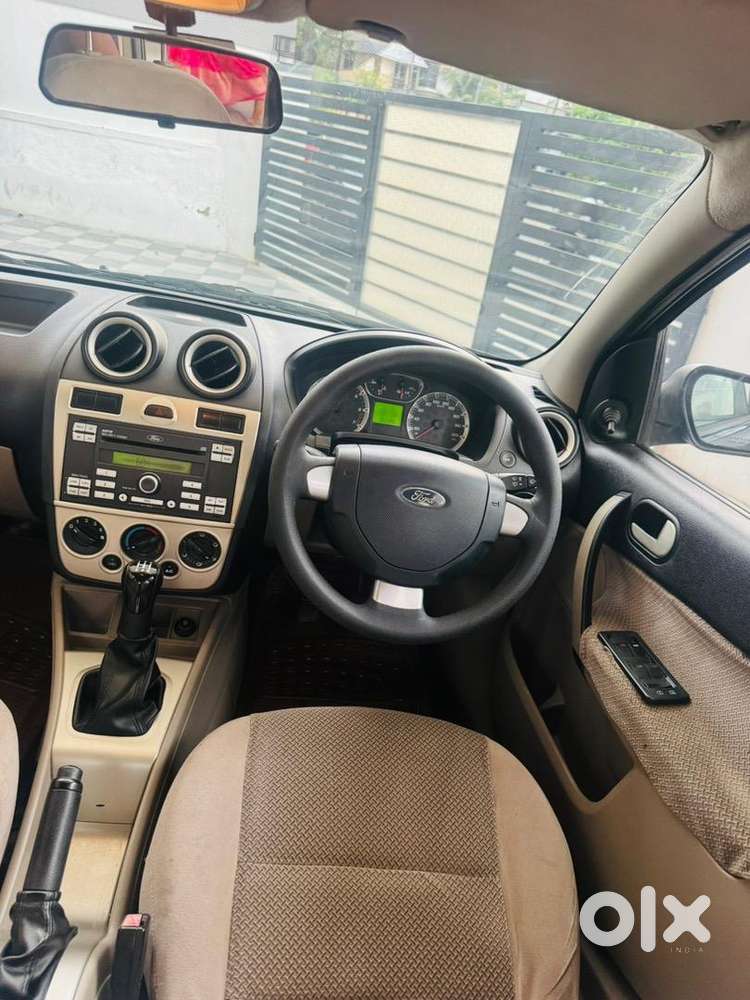 Ford Fiesta Classic Petrol 98000 Km Driven