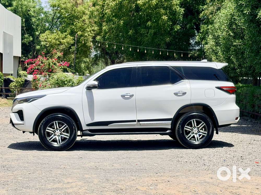 Toyota Fortuner 4x2 At 2.8 Diesel, 2023, Diesel