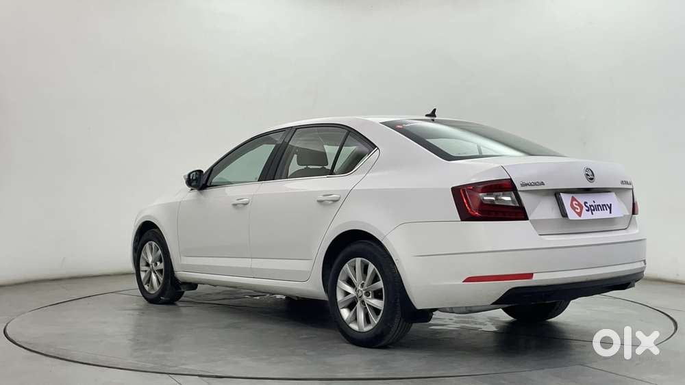 Skoda Octavia 2.0 L K Tsi At, 2017, Petrol