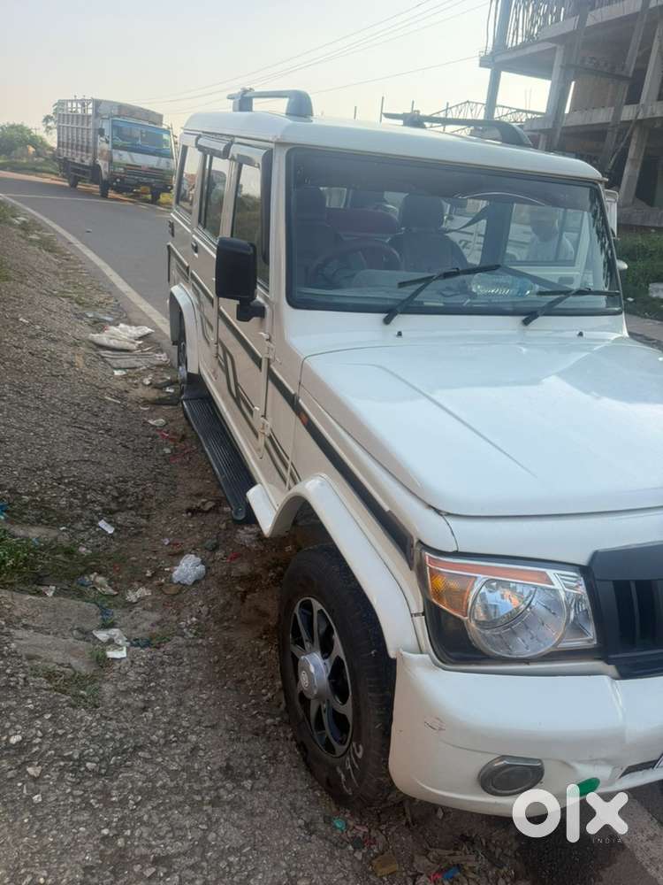Mahindra Bolero New Tyer New Batry Child A.c