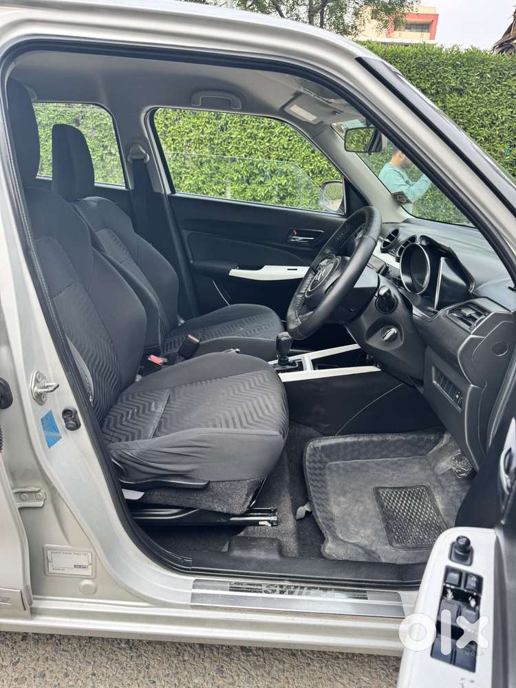 Maruti Suzuki Swift Amt Vxi, 2019, Petrol