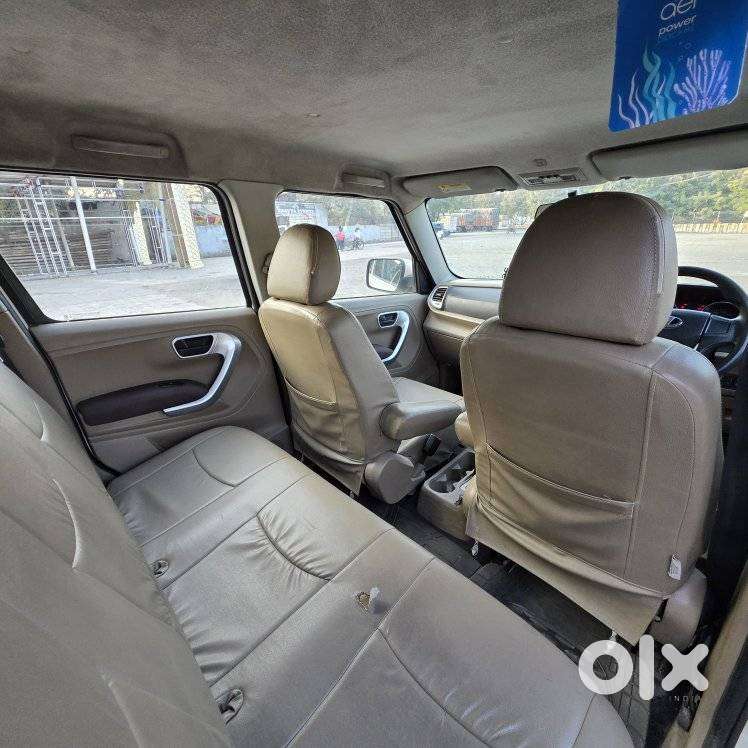 Mahindra Tuv 300 Mhawk100 T8, 2015, Diesel