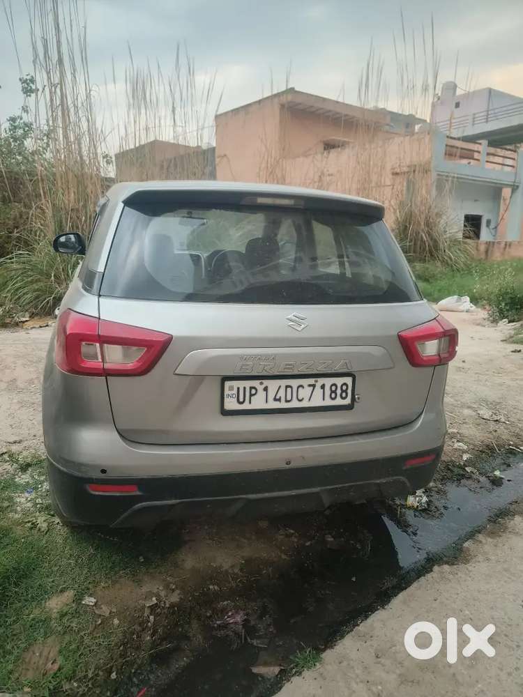 Maruti Suzuki Brezza 2017 Diesel 105000 Km Driven