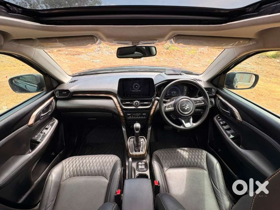 Maruti Suzuki Grand Vitara 1.5 Alpha Plus Intelligent Hybrid Ecvt, 2..